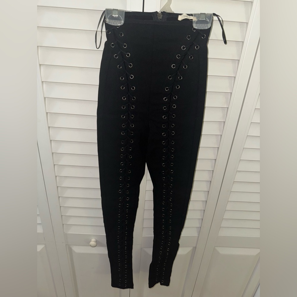 San Joy Black Lace-Up Skinny Pants